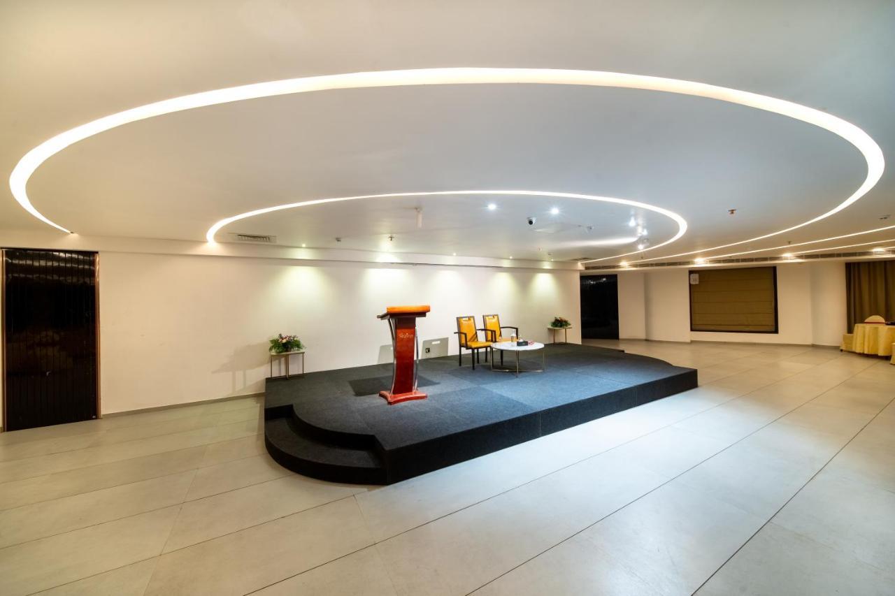 Fezinn Hotel - Best Wayanad Hotel In 2024 Kozhikode Esterno foto